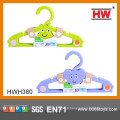 OEM Cartoon Animal Plastic Baby Hanger Hanger